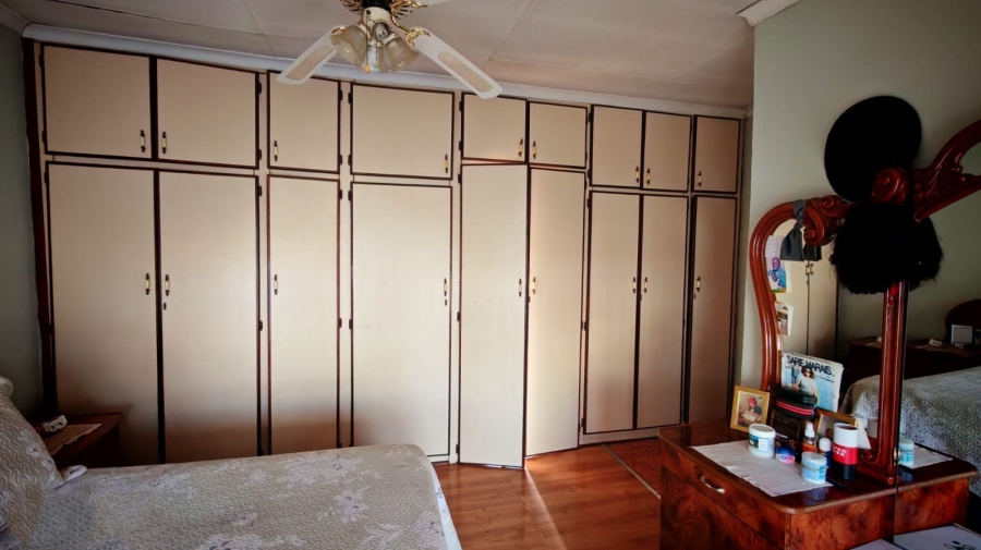 3 Bedroom Property for Sale in Kagisanong Free State